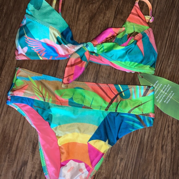 NWT Farm Rio Anthropologie Floral Bikini XS - Picture 8 of 8
